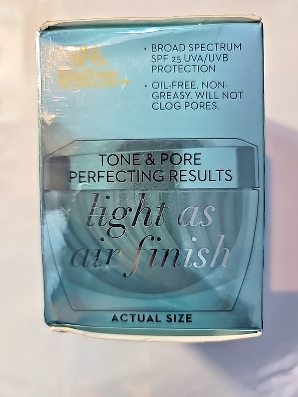 Olay Total Effects Whip Active Moisturizer w/ Sunscreen Spf25 See Description gallery