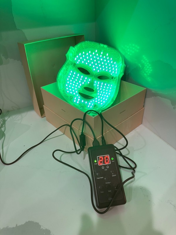MZ Skin Light Therapy Golden Facial Treatment Device - Brand New other gallery