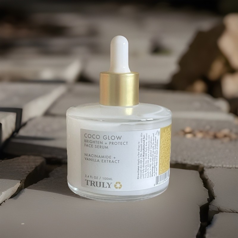 TRULY~COCO GLOW FACIAL SERUM 3.4 FL OZ~Brighten And Protect~Niacinamide