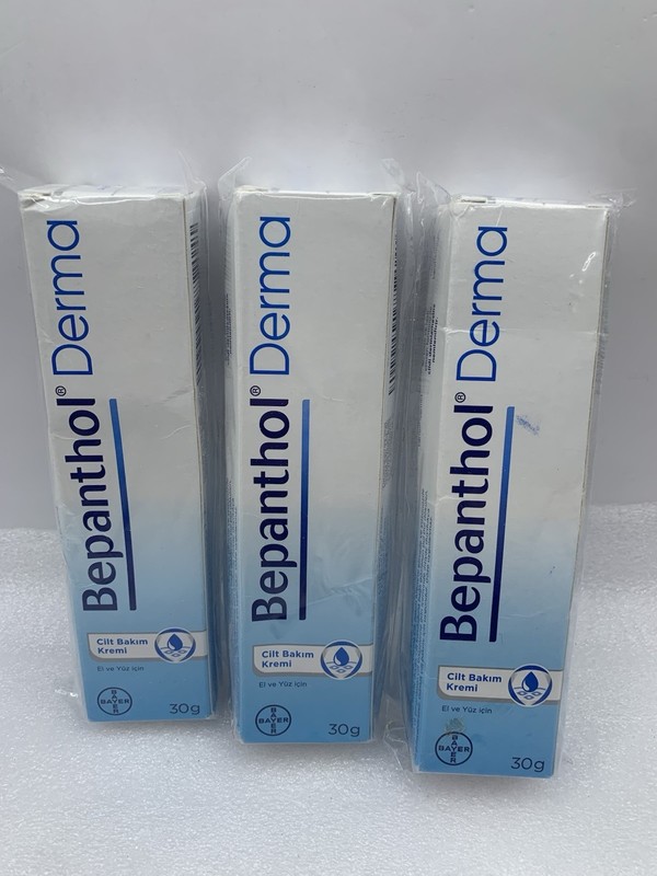 Lot Of 3 Bepanthol Derma Skin Moisturizer Cream 30g NIB Exp: 05/2028 BK