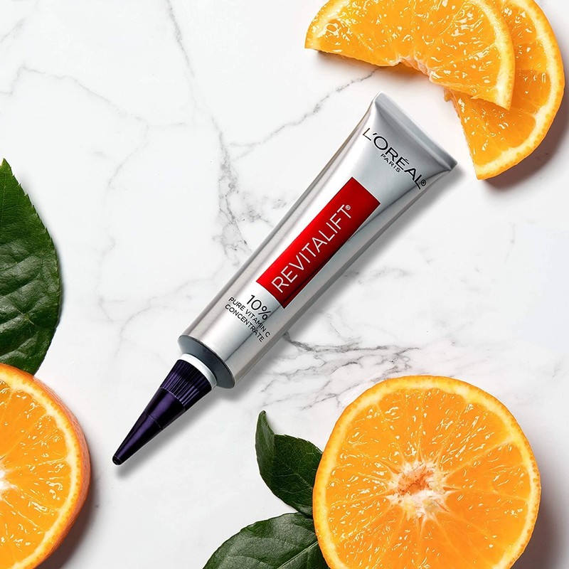 L'Oreal Paris Revitalift 10% Pure Vitamin C Face Serum for Brighter Skin & Re... gallery