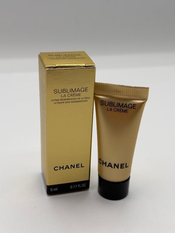 CHANEL Sublimage La Creme Ultimate Skin Regeneration Texture Supreme .17oz