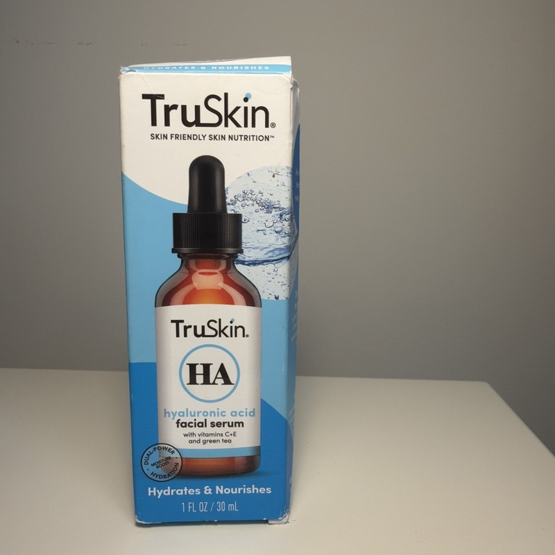 TruSkin Hyaluronic Acid Facial Serum, 1.0fl oz | Vitamins C + E & Green Tea NIB