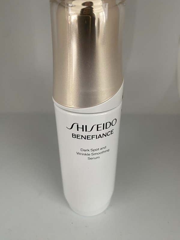 Shiseido Benefiance Dark Spot And Wrinkle Smoothing Serum 1.6 Oz