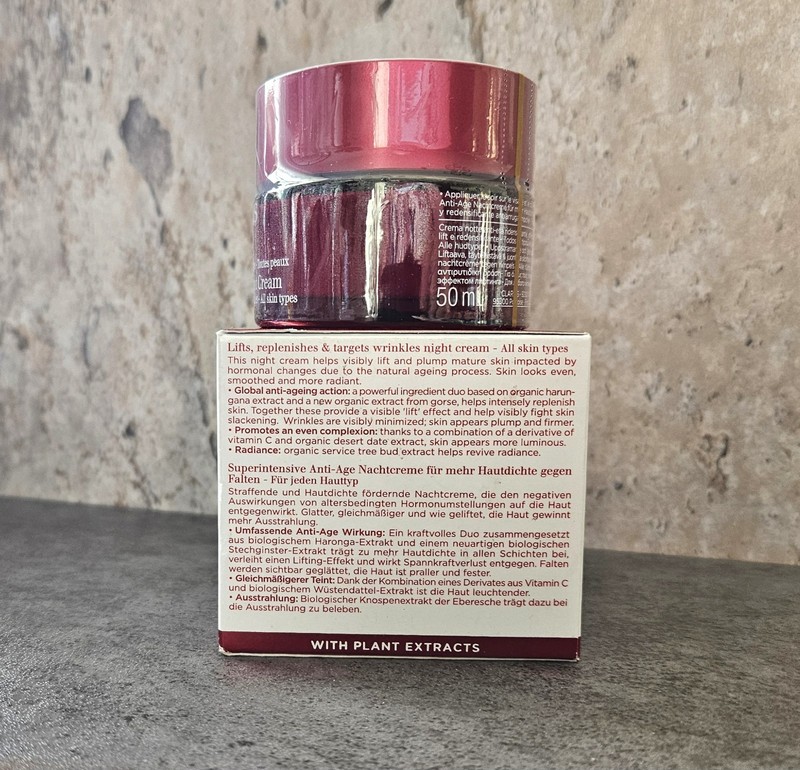Clarins Super Restorative Night Cream All Skin Types 50 ml/1.7 oz NIB & SEALED! gallery