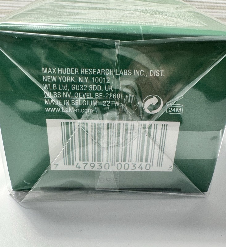 LA MER The Hand Treatment Anti Age Cream - 3.4oz / 100ml - Factory Sealed Box gallery