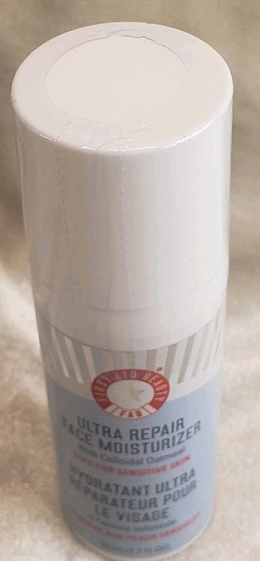 FIRST AID BEAUTY Ultra Repair Face Moisturizer Sensitive Skin 1.7 fl oz 50 mL gallery