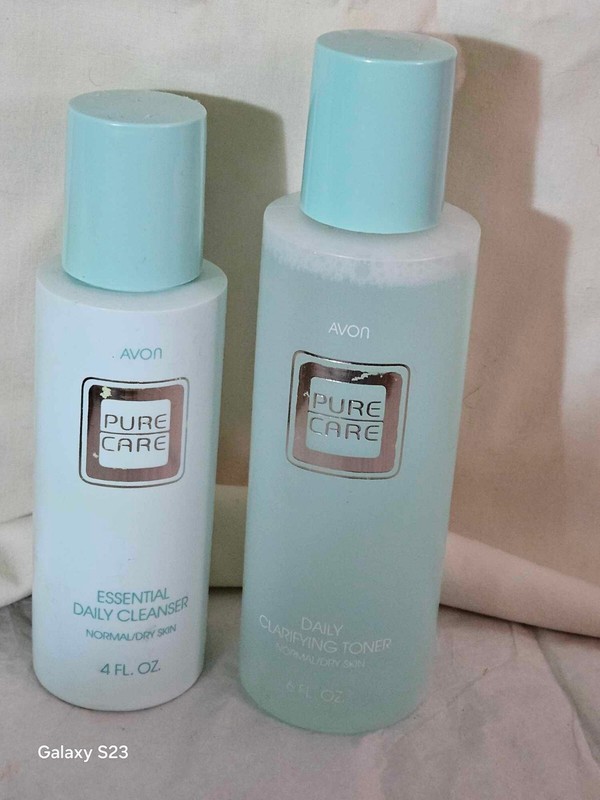 Avon Pure Care Set of 2 Essential Cleaners Daily Toner For Face 6 Fl Oz
