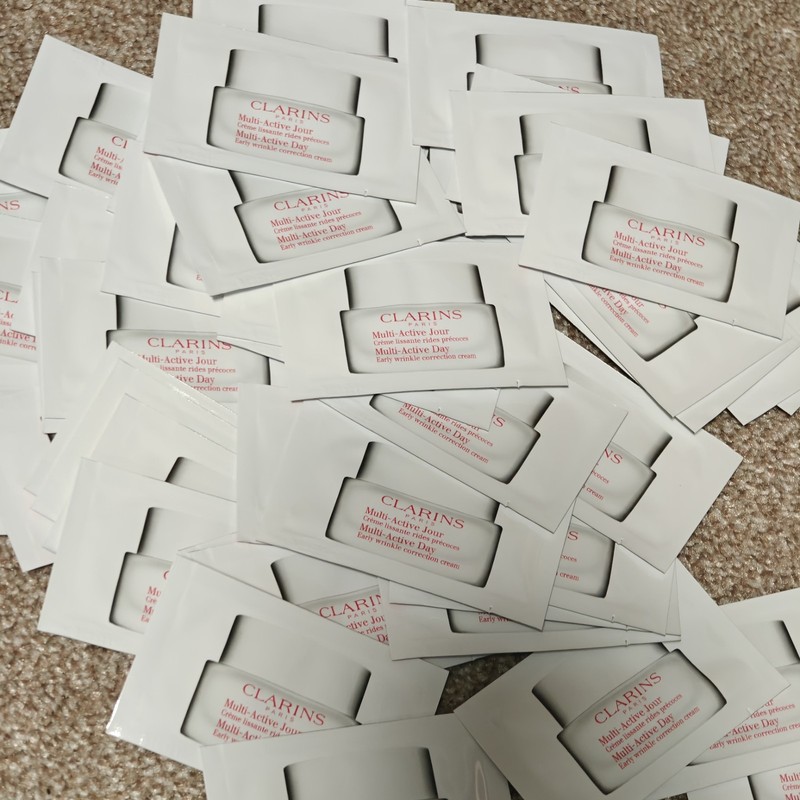Lot Of 50 – Clarins Paris Multi-Active Jour Day Early Wrinkle Correction Cream
