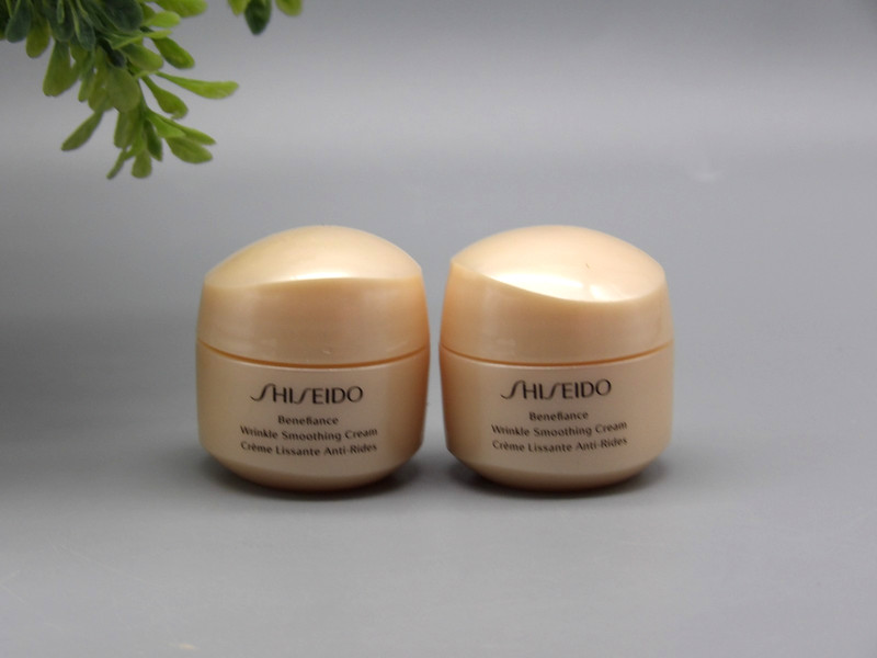 2 Pc Shiseido Benefiance Wrinkle Smoothing Cream 0.53 oz/ 15 ml New Without Box gallery