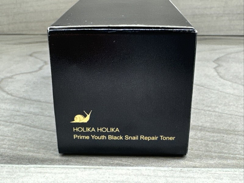 Holika Holika BLACK SNAIL REPAIR TONER Brightening / Wrinkle Improvement 3.38 Oz gallery
