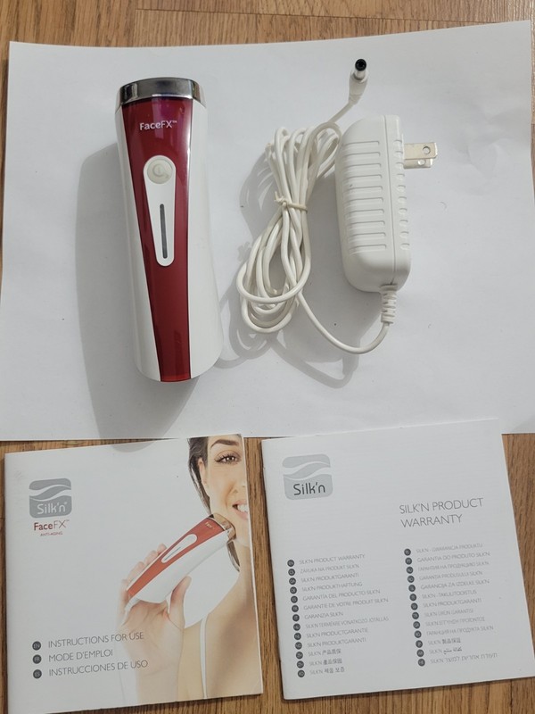 Silk’n FaceFX Face Skin Care Anti Aging Handheld LED Light Treatment