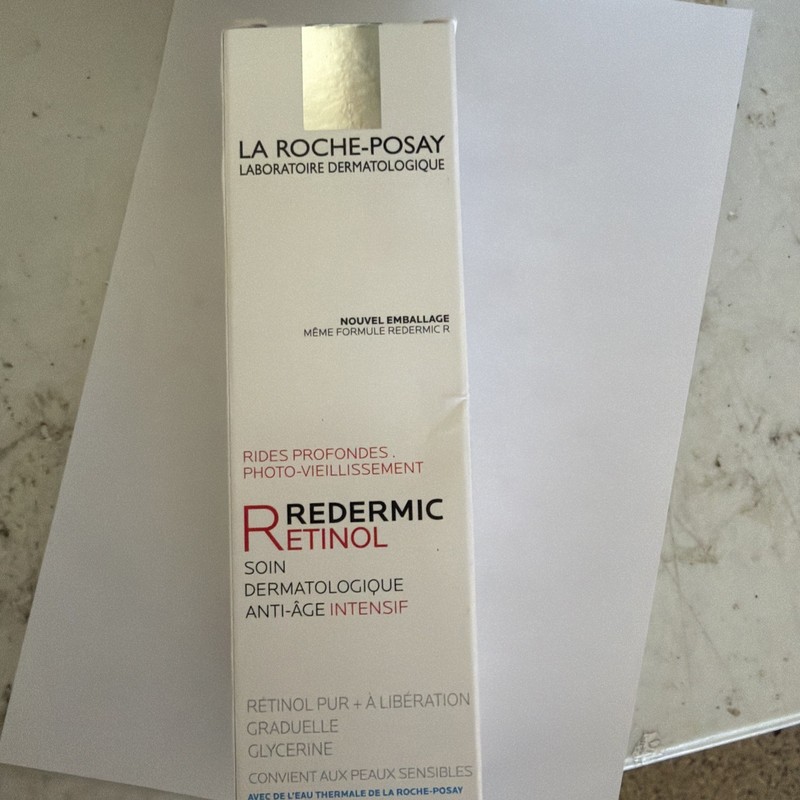 La Roche-PosayRedermic R Eyes Retinol Eye Cream