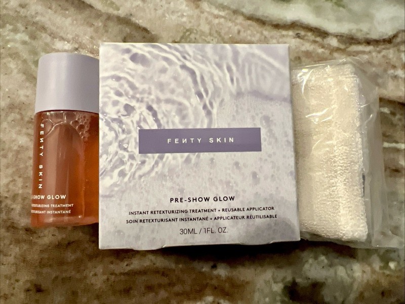 Fenty Skin Pre-Show Glow Instant Retexturizing Treatment + Reusable Applicator