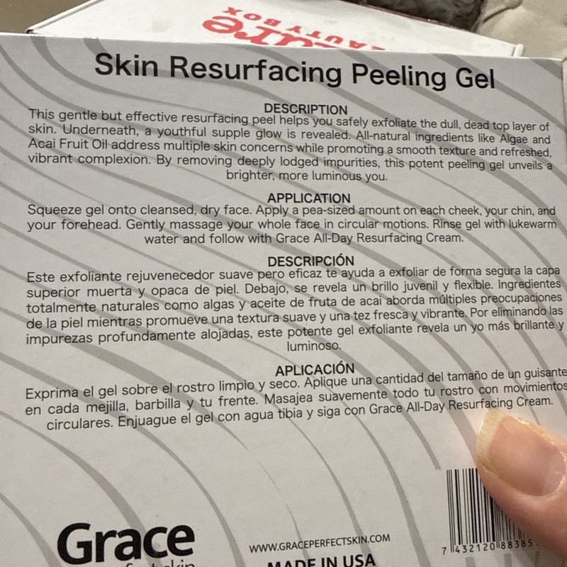 Grace Smoothing & Hydrating Skin Resurfacing Peeling Gel - NEW In Box 2 fl oz gallery
