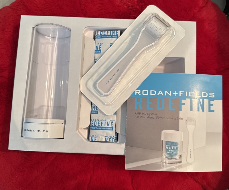 Rodan + Fields Redefine AMP MD Micro Exfoliating Roller, Vial, and 16 Tablets