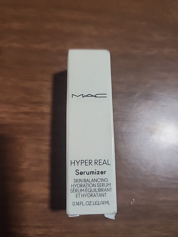 MAC Hyper Real Serumizer Skin Balancing Hydration Serum 4ml 0.14oz Mini Sample