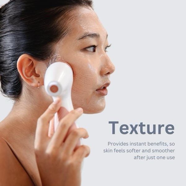 BRAND NEW Nuskin LumiSpa iO kit with a Cleanser(Normal/Combo),Rose Gold gallery