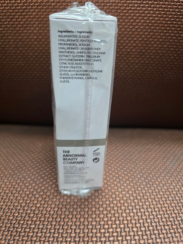 The Ordinary Niacinamide + Zinc 1%, Hyaluronic Acid 2% gallery