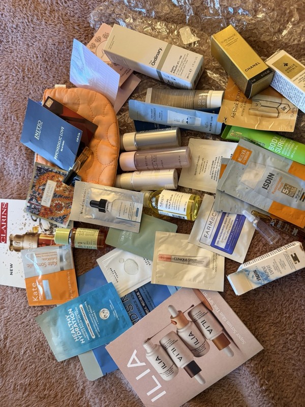 Skincare/fragrance Samples: INITIO, Clarins, ILIA, Isdin, Guerlain, Glow Recipe…