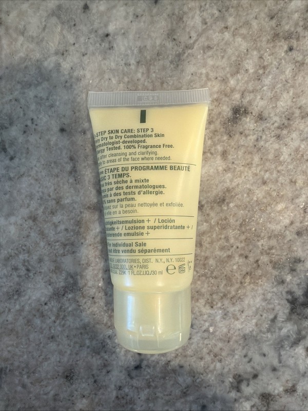 Clinique Product Bundle: Full-Size And Travel Size Lotion, Facial Soap, NEW￼ gallery