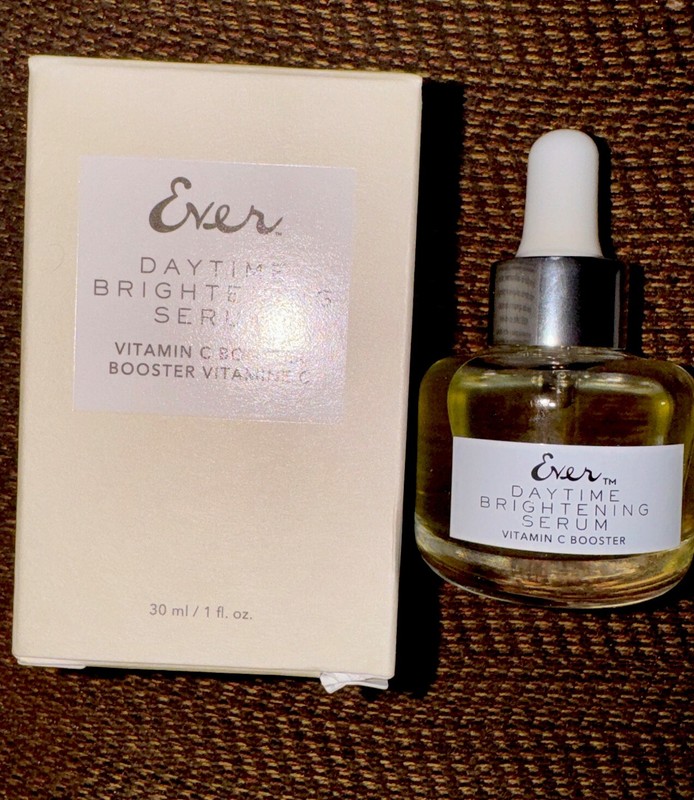 EVER Daytime Brightening Serum Vitamin C Serum 30 ml 1 oz Full Size NIB