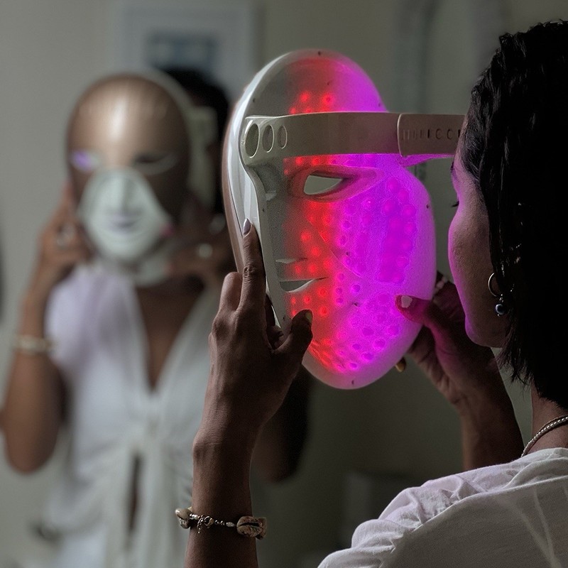 Cleopatra LED Mask - Spa Grade Light Therapy gallery