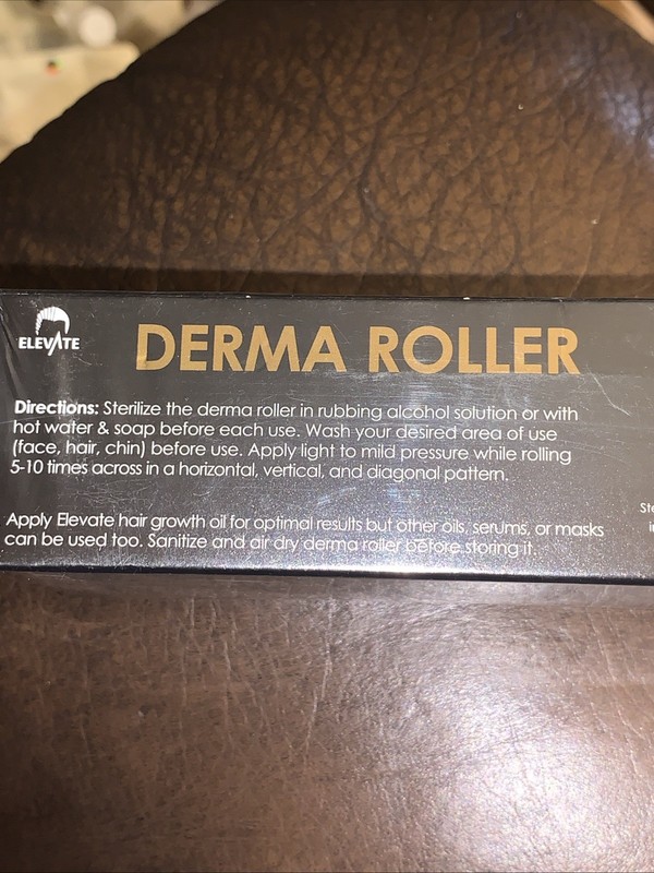 Derma Roller-540 Titanium Needles- .25mm With Storage Case gallery